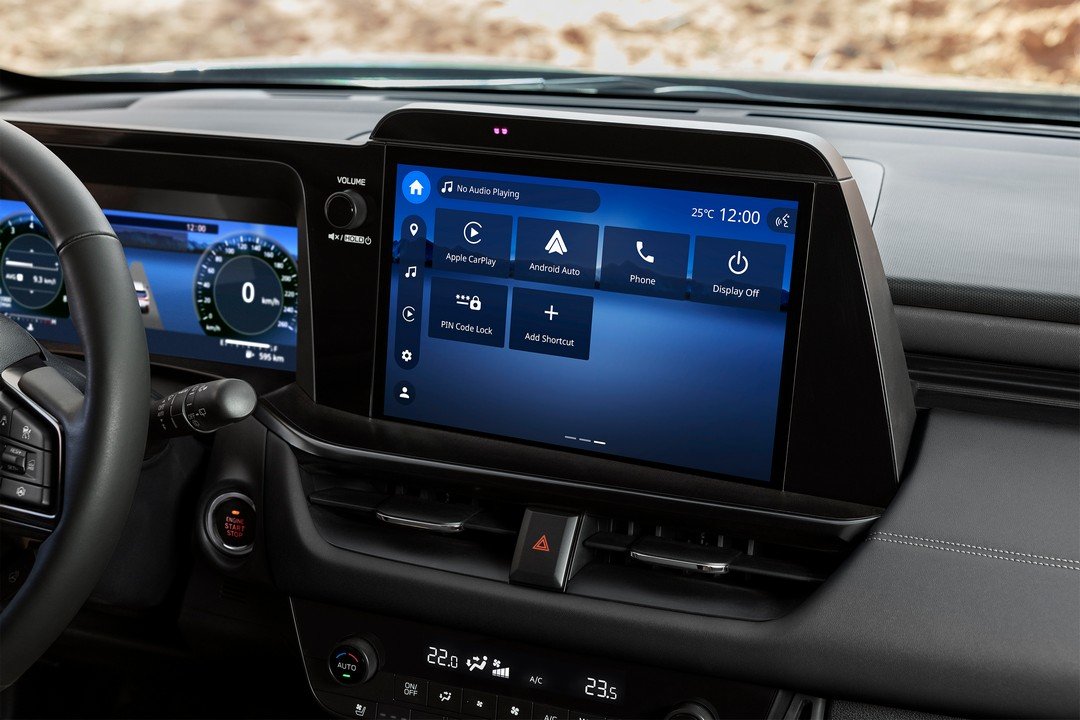 Subaru New Outback, Дауыспен басқарылатын мультимедиа жүйесі және 12,1 дюймдік сенсорлық дисплей